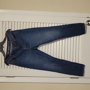 NWOT Old Navy Super Skinny Mid Rise Jeans Size 10